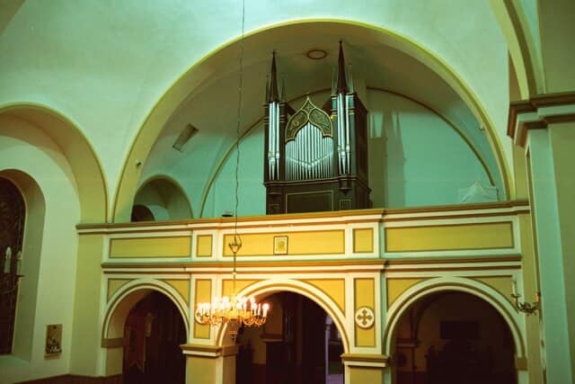 Obrazek posiada pusty atrybut alt; plik o nazwie kolano-01.jpg